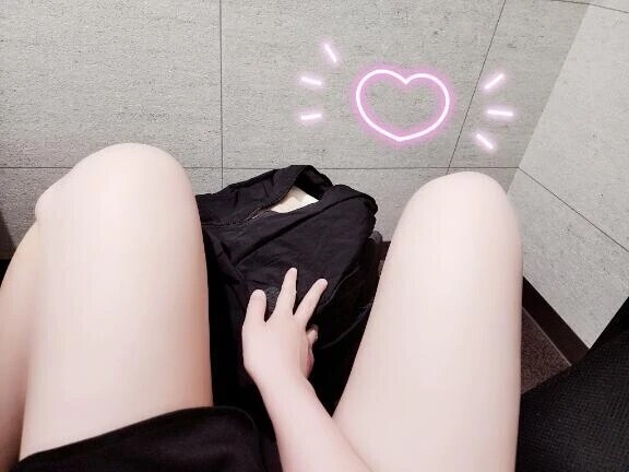 お仕事用バッグを持ってきました👜✨