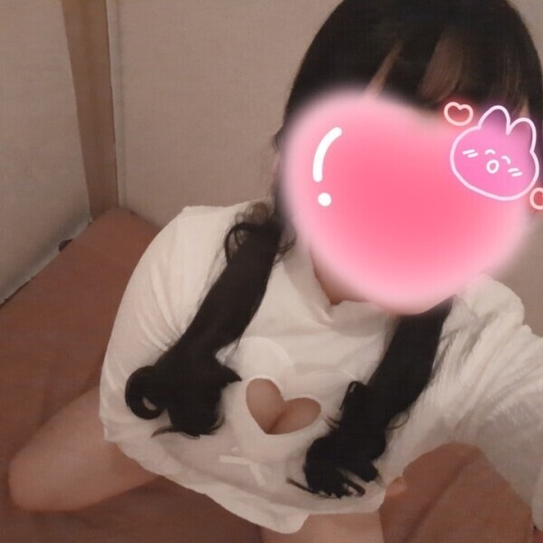 ハート穴あき…