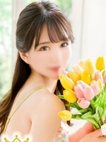 愛嬌の溢れる優しい笑顔、甘い雰囲気漂う極上の女性【美波　みなみ】さん。