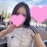 深山えいみ