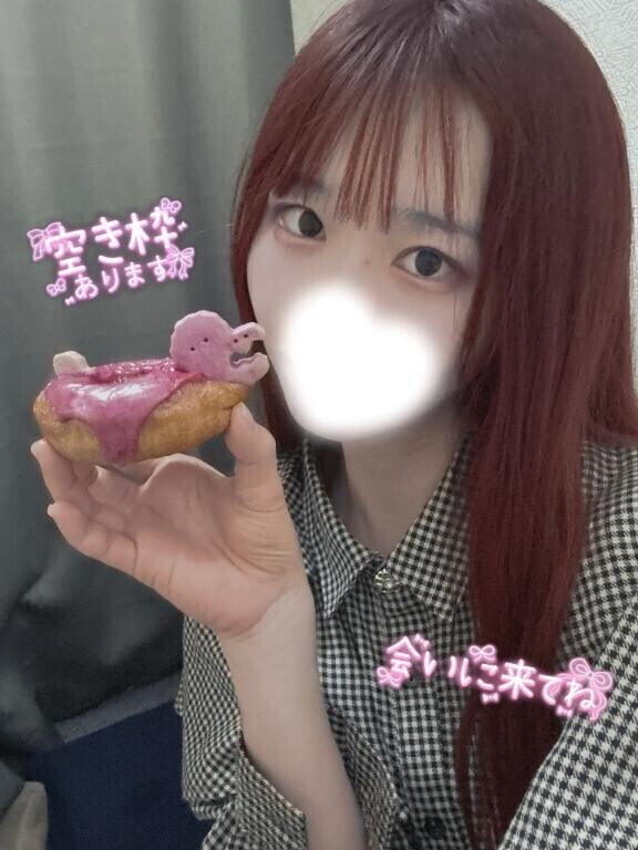 ティラノサウルスドーナツ？？