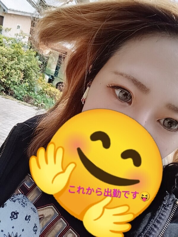 歩きながら(•ω•` ))))ﾃﾃﾃ