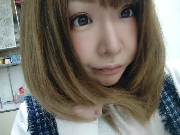 出勤しましたん♡