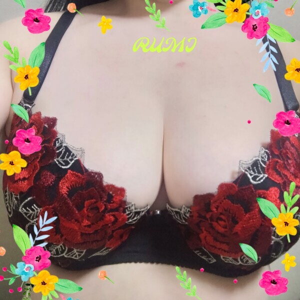 完熟ばなな川崎店  るみです