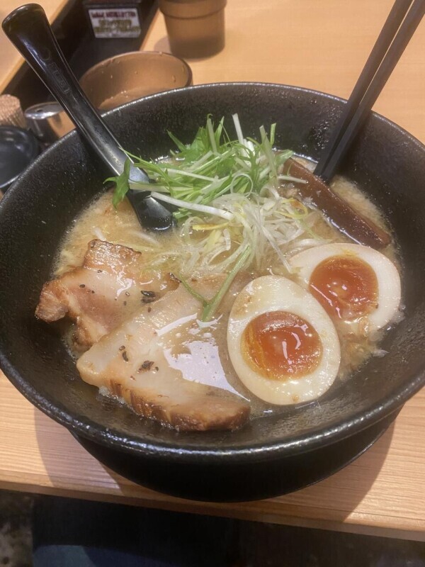 ラーメン食べてかえり♪