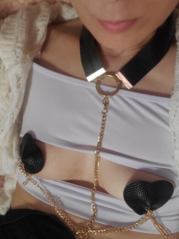 首輪つけて、性奴隷
