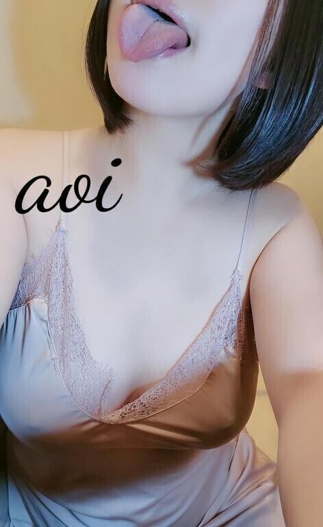 硬くなったあそこを…♡