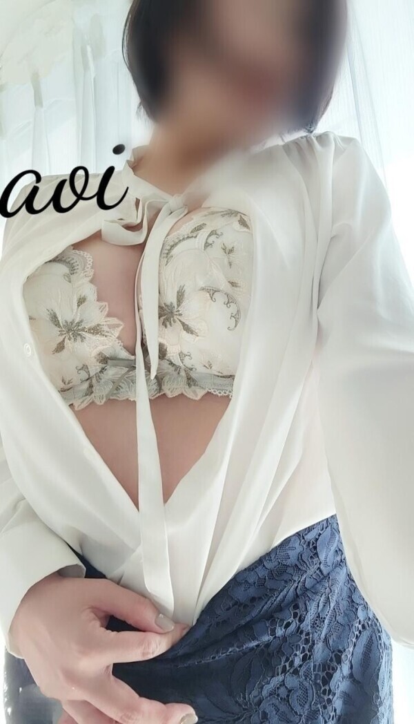 愛撫が大好きすぎて…♡