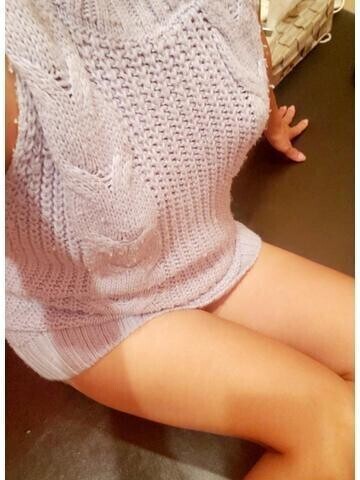 潮吹いちゃいます♡