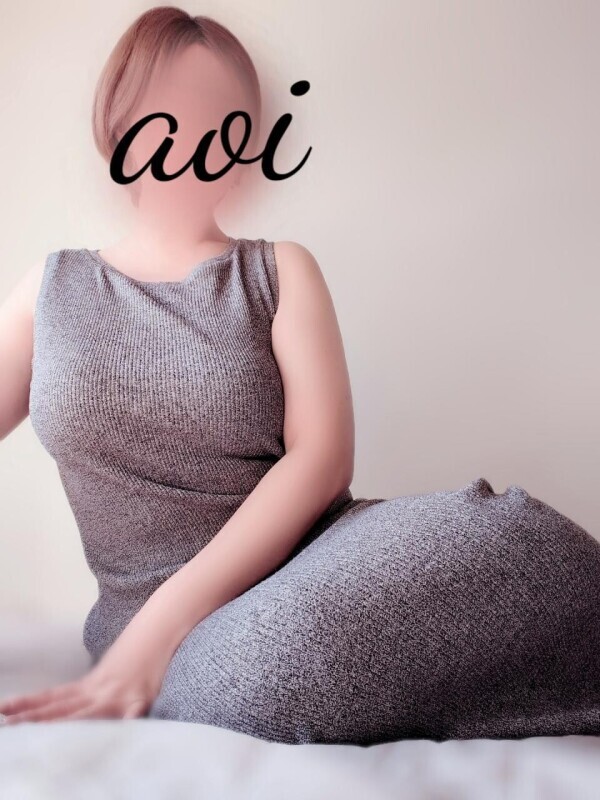 明日は15時頃〜1枠♡