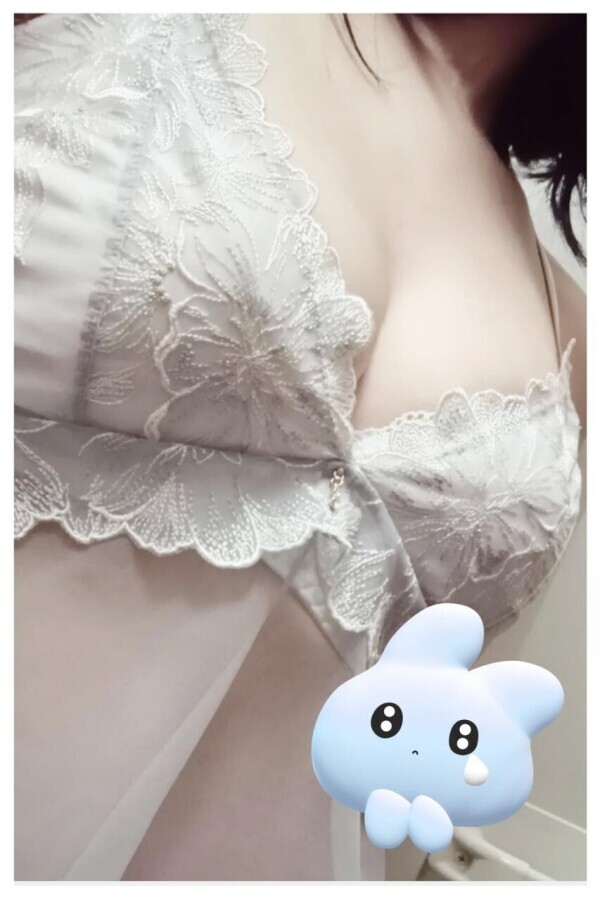 本日お休みでした(*_ _)人ｺﾞﾒﾝﾅｻｲ