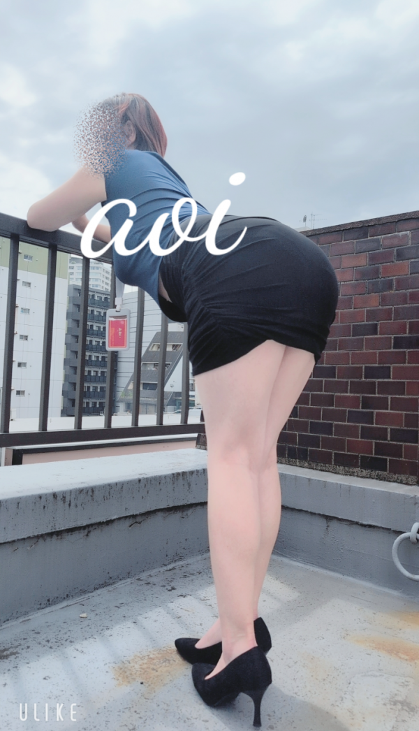 週末の人妻のエッチな姿♡
