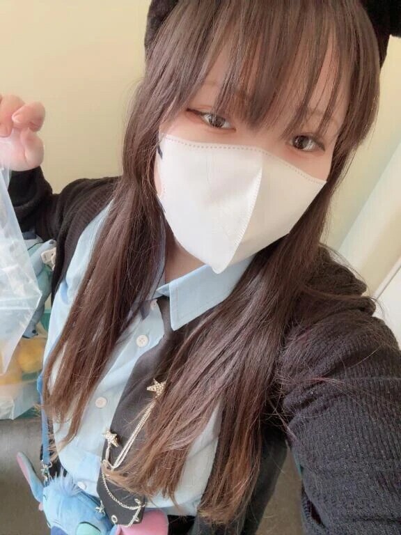 本日出勤です🐹