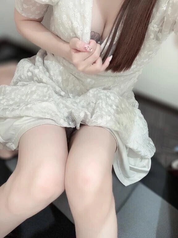 ペロリっ👅