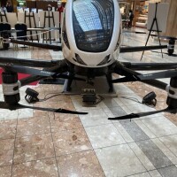 空飛ぶ車