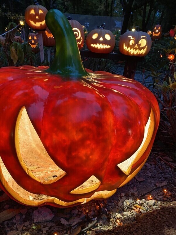 スパイダーマンみたいなランタン