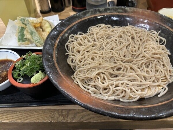 ウエストの蕎麦