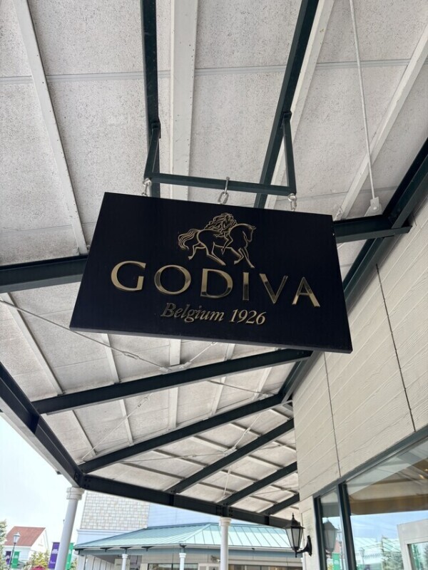 GODIVA