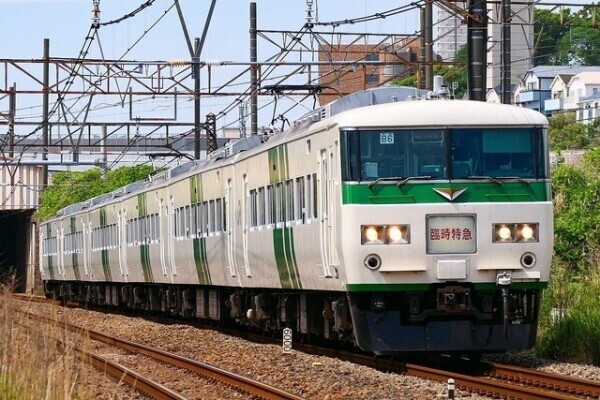 185系