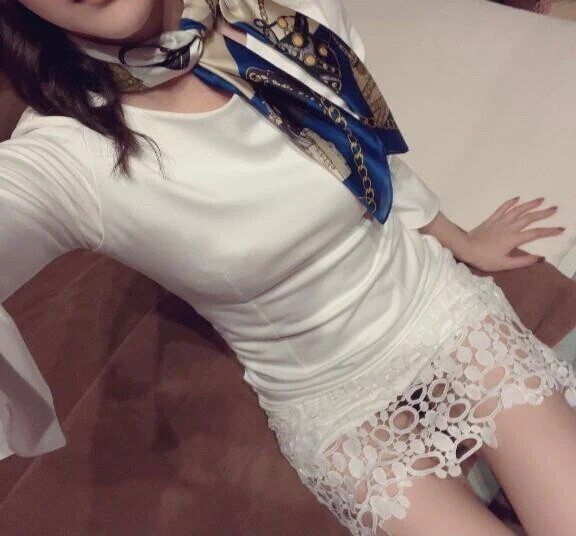 蝉の穴-せみのあな-