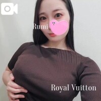 瑠美