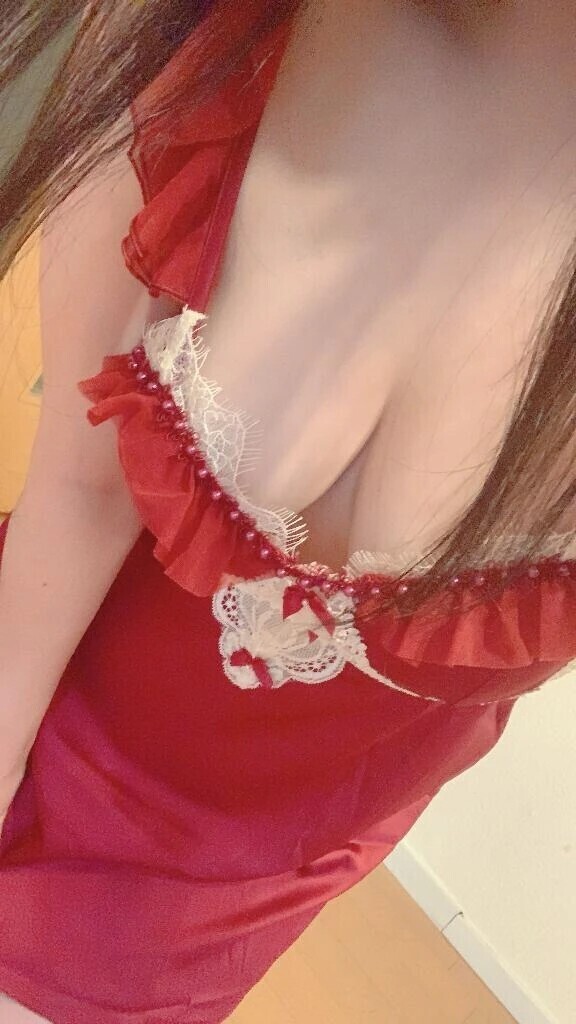 (∩'-'⊂)ｼｭｯ