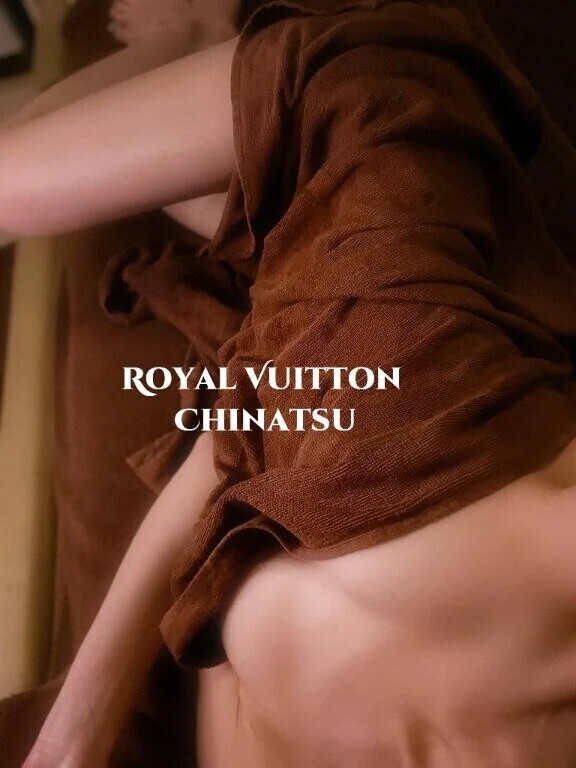Royal Vuitton Chinatsu