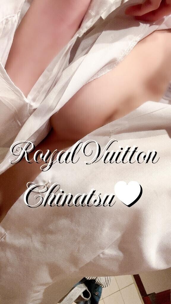 Royal Vuitton Chinatsu