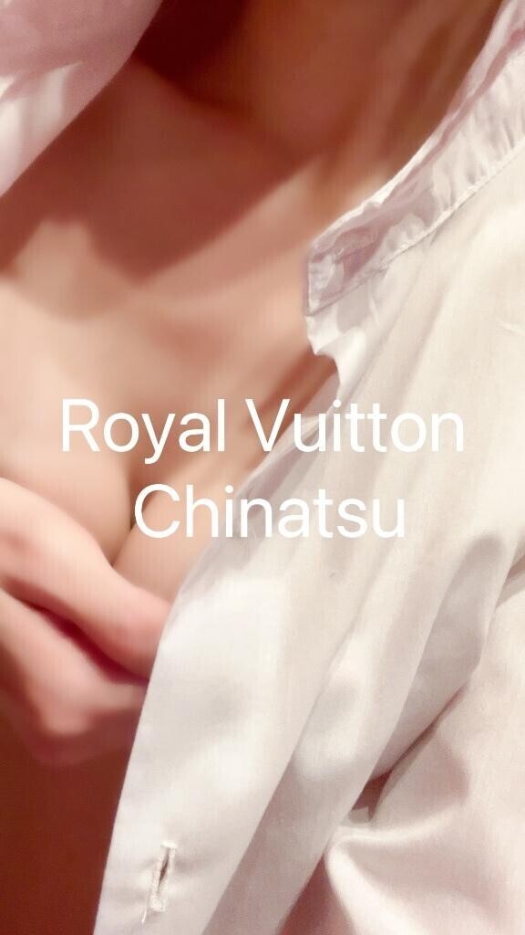 Royal Vuitton Chinatsu