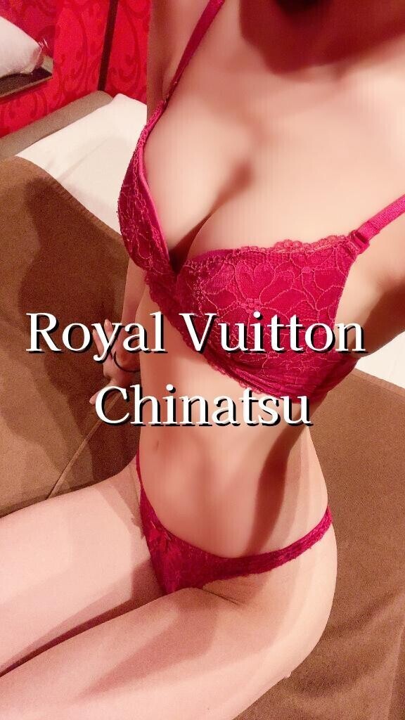 Royal Vuitton Chinatsu