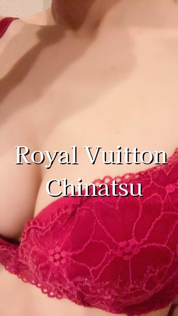 Royal Vuitton Chinatsu