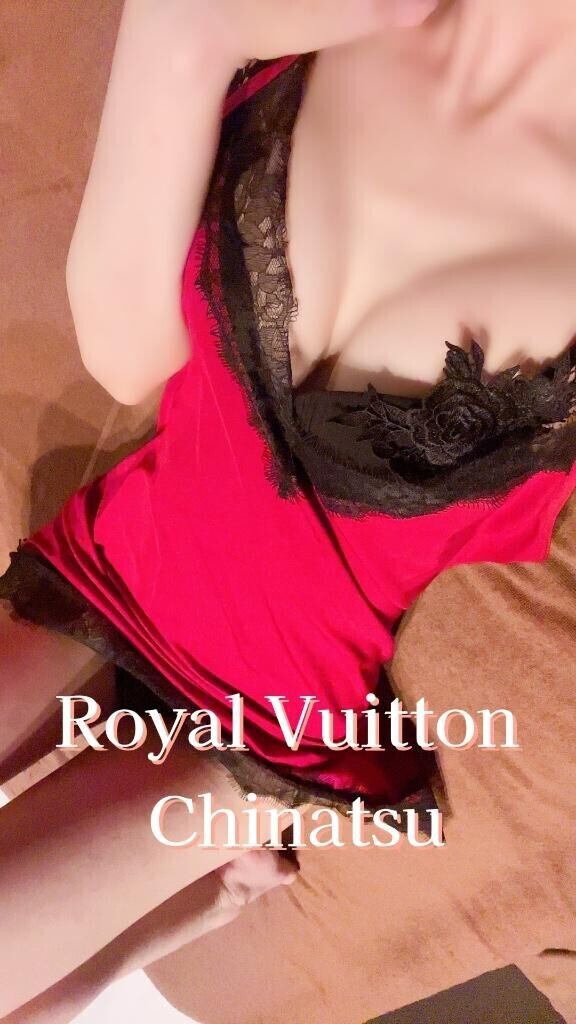 Royal Vuitton Chinatsu