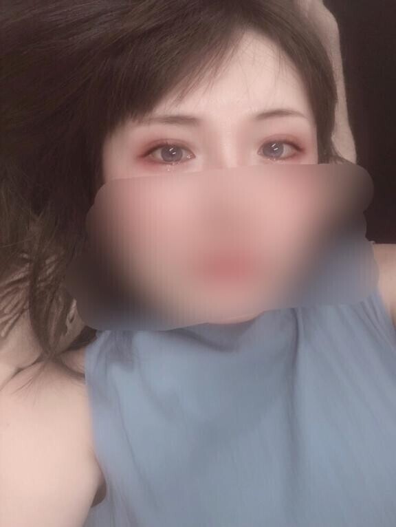 明日初出勤します