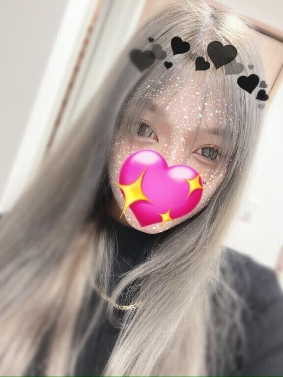 |*･ω･)ﾁﾗｯ