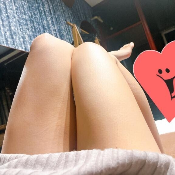 (´?ω??｀)ﾁﾗｯ