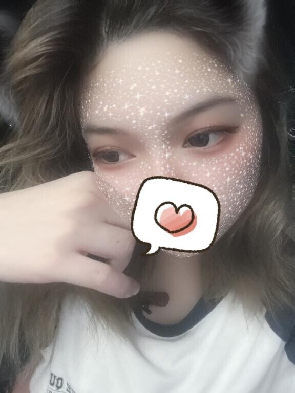 (´?ω??｀)ﾁﾗｯ