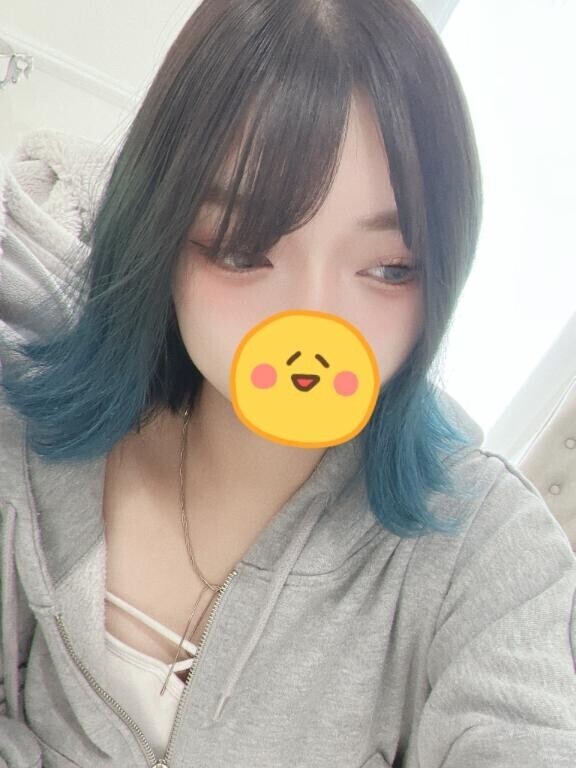 |∀･)ﾁﾗｯ...ﾞ(ﾉ･д･)ﾉｽﾀﾀﾀｯ...ﾁﾗ(･∀|