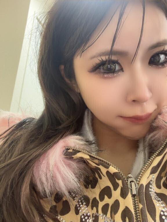 【黒髪風のあ氏】