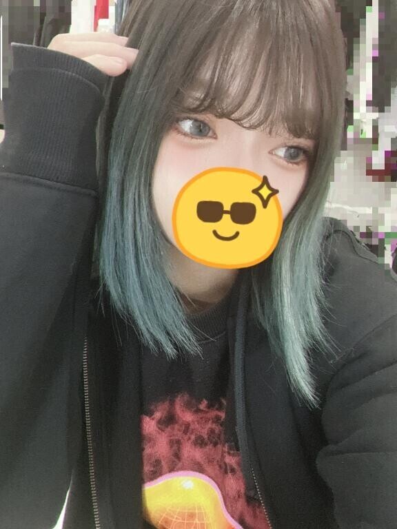 \(｀･ω･´)/ｼｭﾀｯ!