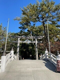 なんだか神社ばっかり行ってます
