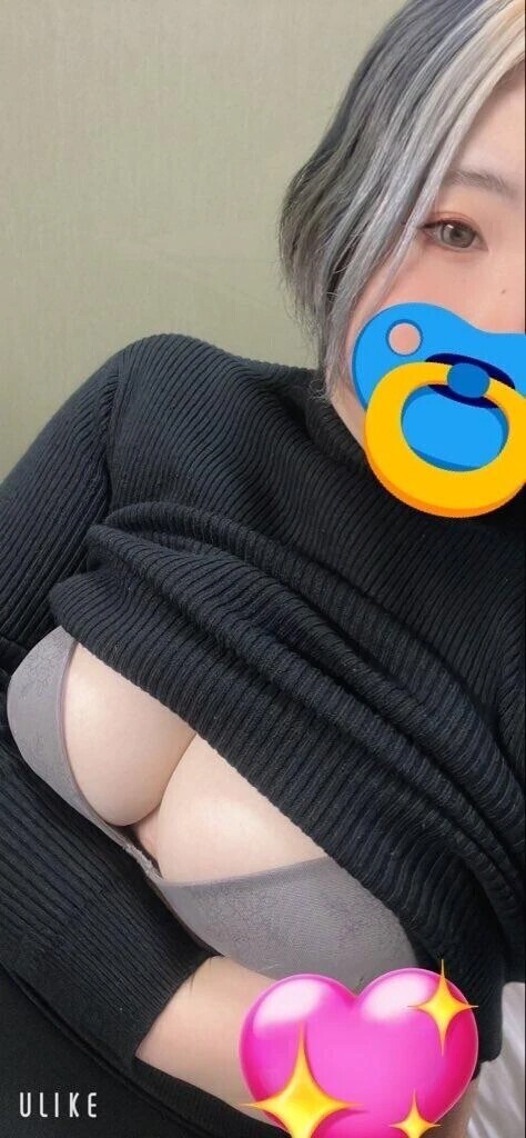 出勤してますよ✨😊