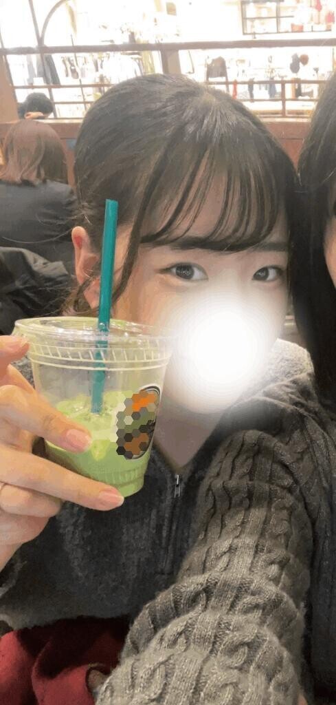 写メは自撮りが盛れるの〜！