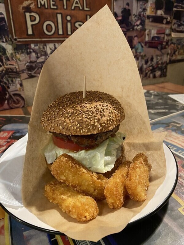 ビックバーガー🍔