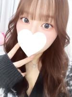 ５月２６日(月) PM１９時 新人【すず】さん入店♪