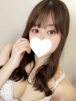 ６月２５日(水) AM９時 新人【しゅうか】さん入店♪