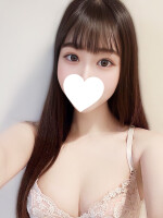 ７月２９日(火) PM１４時 新人【ありす】さん入店♪