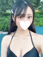 ８月２３日(土) AM１０時 新人【あやか】さん入店♪