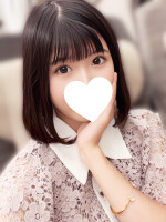 ９月１８日(木) PM１８時 新人【ゆな】さん入店♪