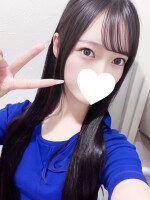 １１月１４日(金) PM１６時 新人【ここな】さん入店♪