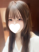 １２月１９日(金) AM１１時 新人【ひかり】さん入店♪